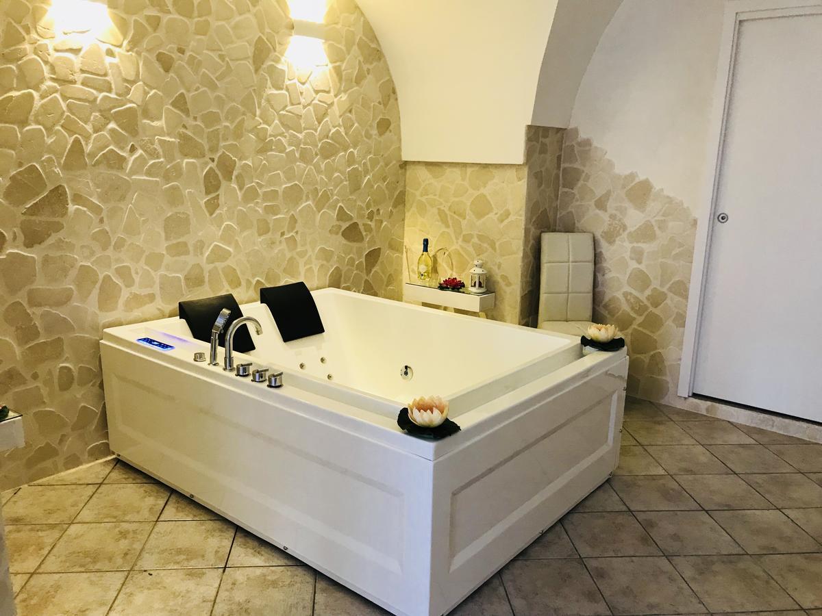 26 Suite Home Ostuni Εξωτερικό φωτογραφία