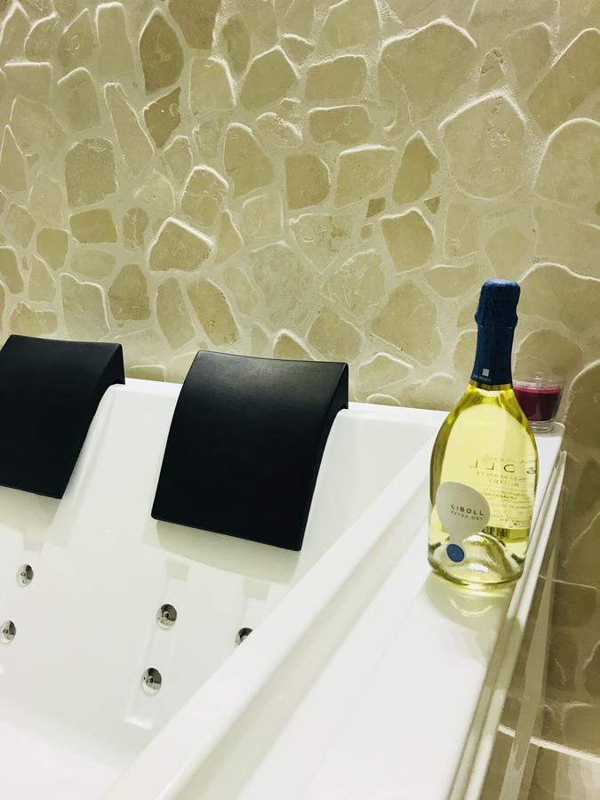26 Suite Home Ostuni Εξωτερικό φωτογραφία